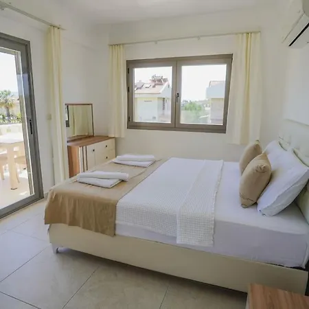 Denize 1 Km Uygun Fiyatli Apart Apartament