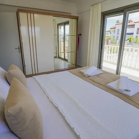 Denize 1 Km Uygun Fiyatli Apart Apartament Fethiye